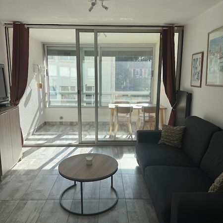 Spacieux Studio Sur Le Port De 耶尔 外观 照片